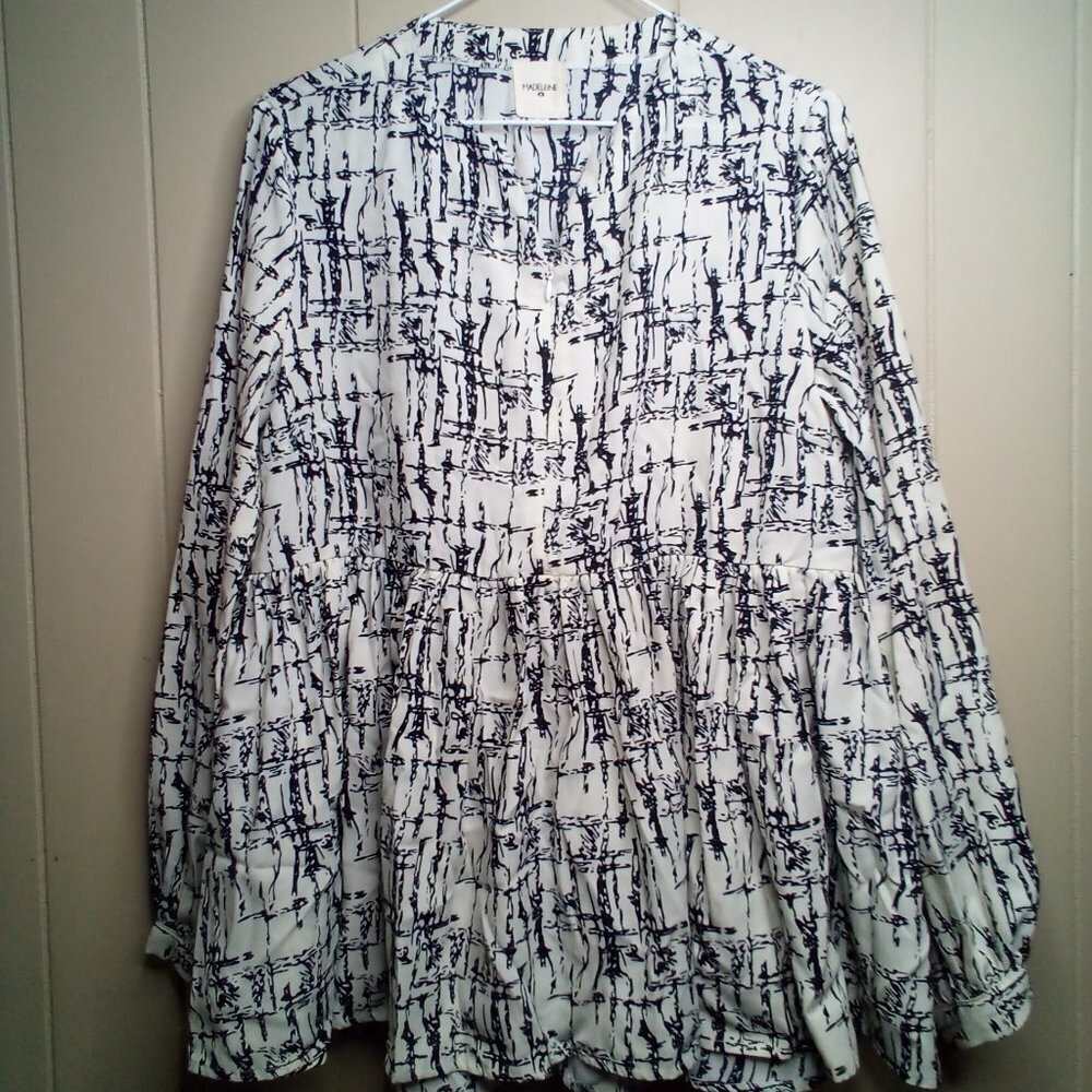 Madeleine Blouse Shirt S Babydoll Long Sleeve White Black